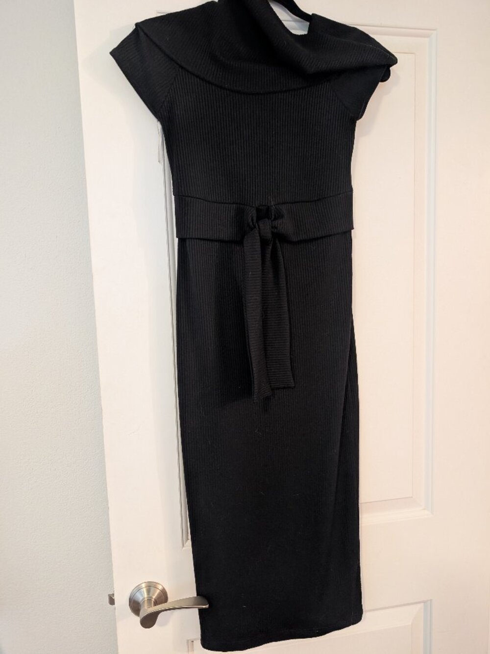 VICI Black Off-Shoulder sweater dress